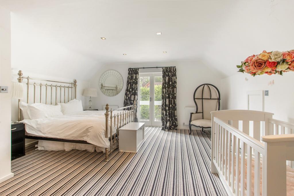 The Oaks 306020 (13)ENH.jpg