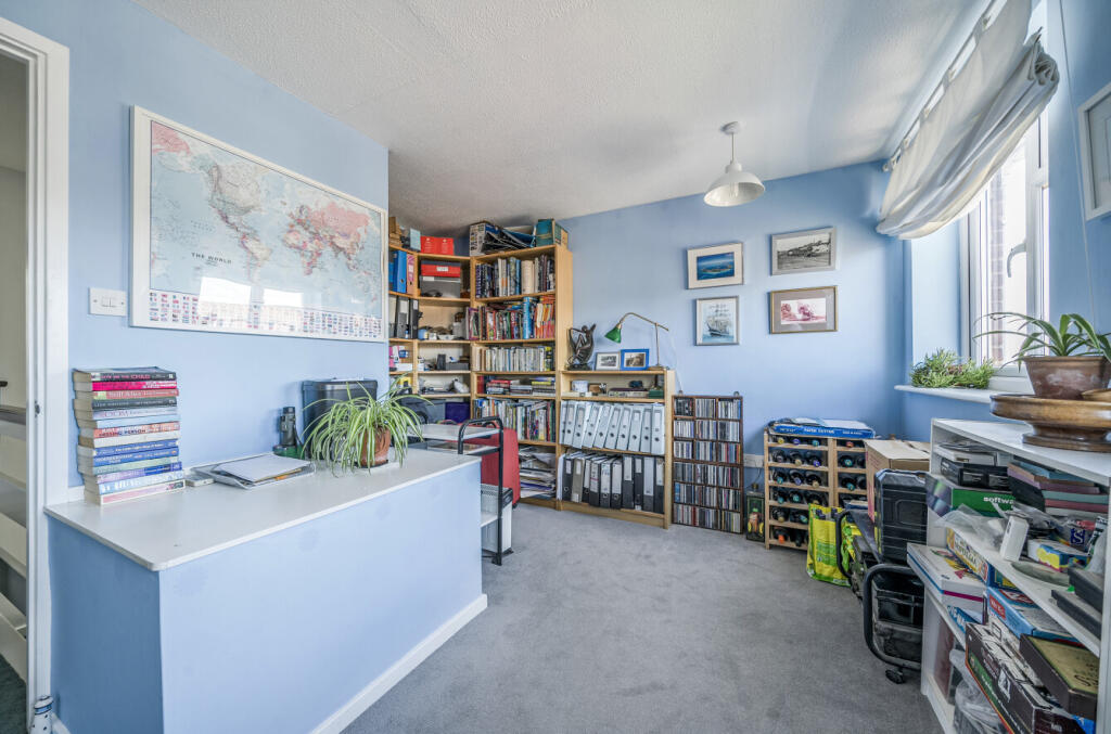 1350550-10-68c2c8...