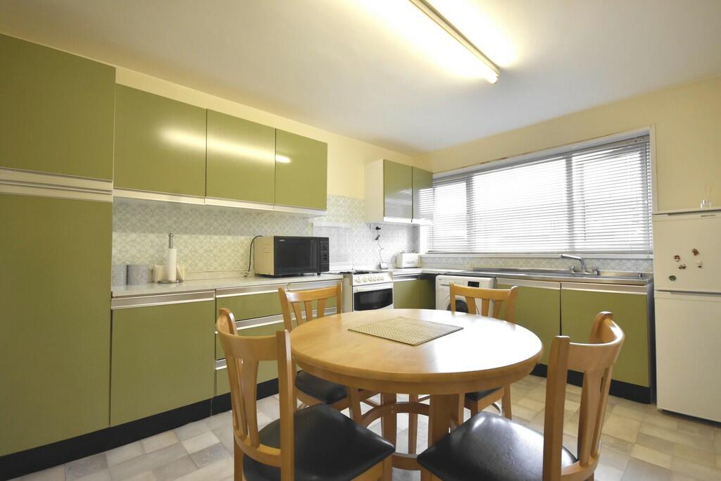 Kitchen-min