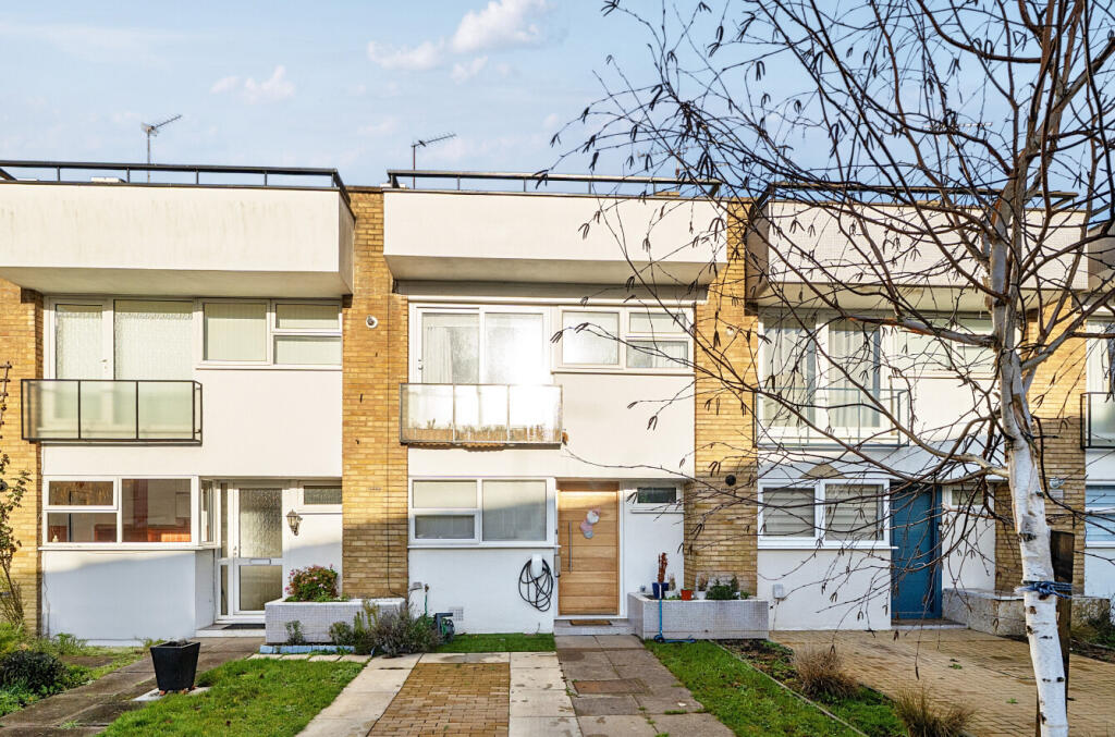 1386763-4-6932b5b...