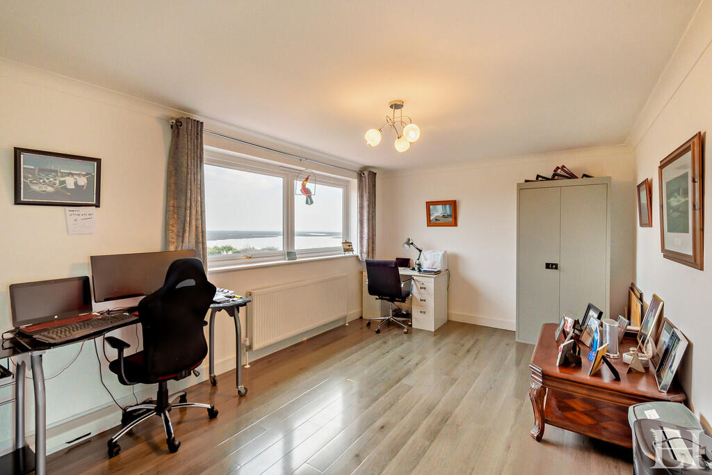 WM-8636330-interi...