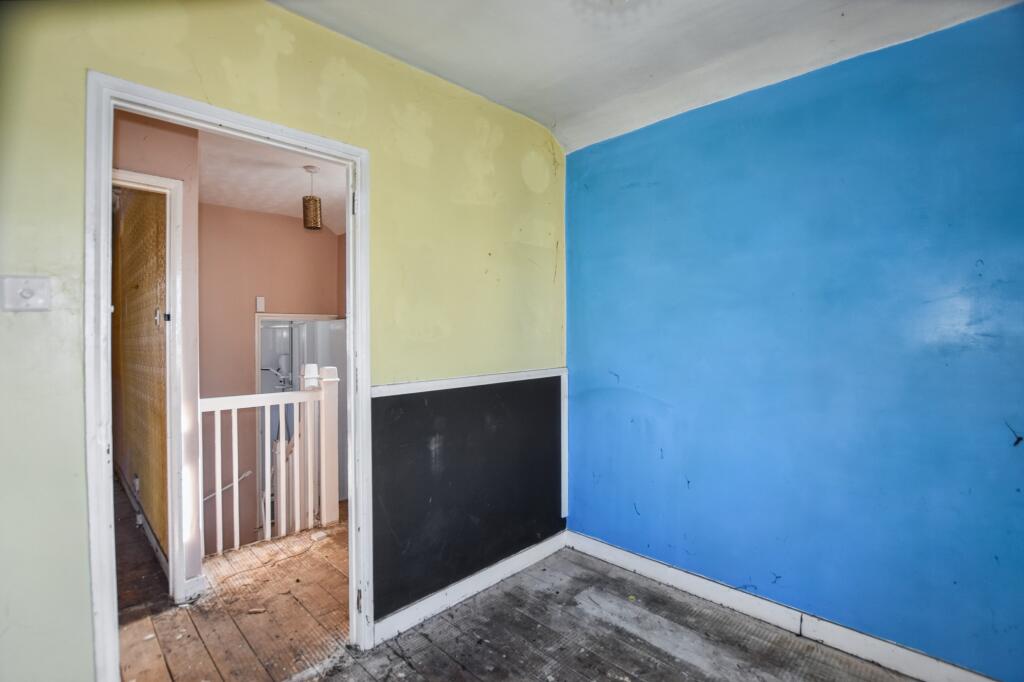 23 Heath Road, Crayford, Dartford, DA1 3NP