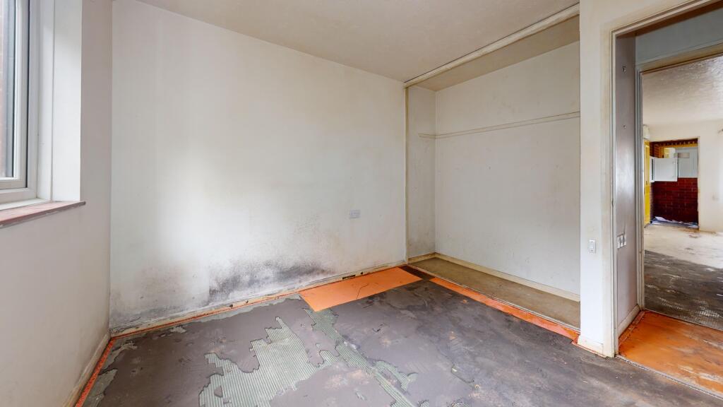 Flat 31, Cotton Avenue, Acton, London, W3 6YE