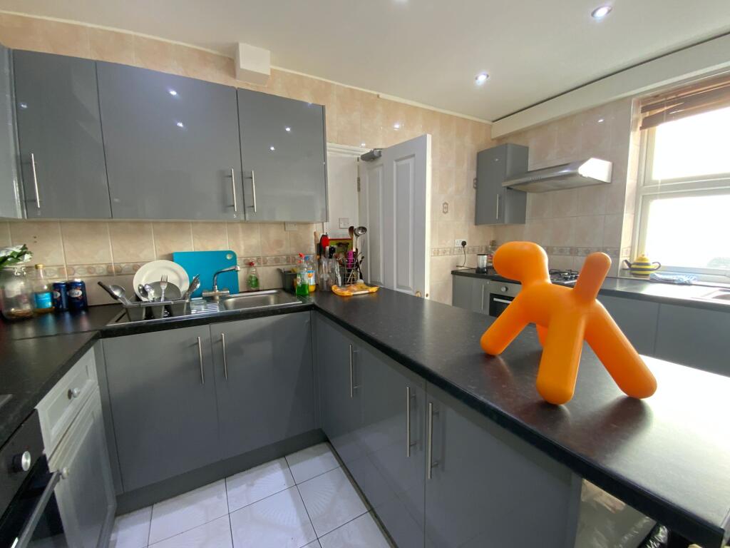 Communal Kitchen
