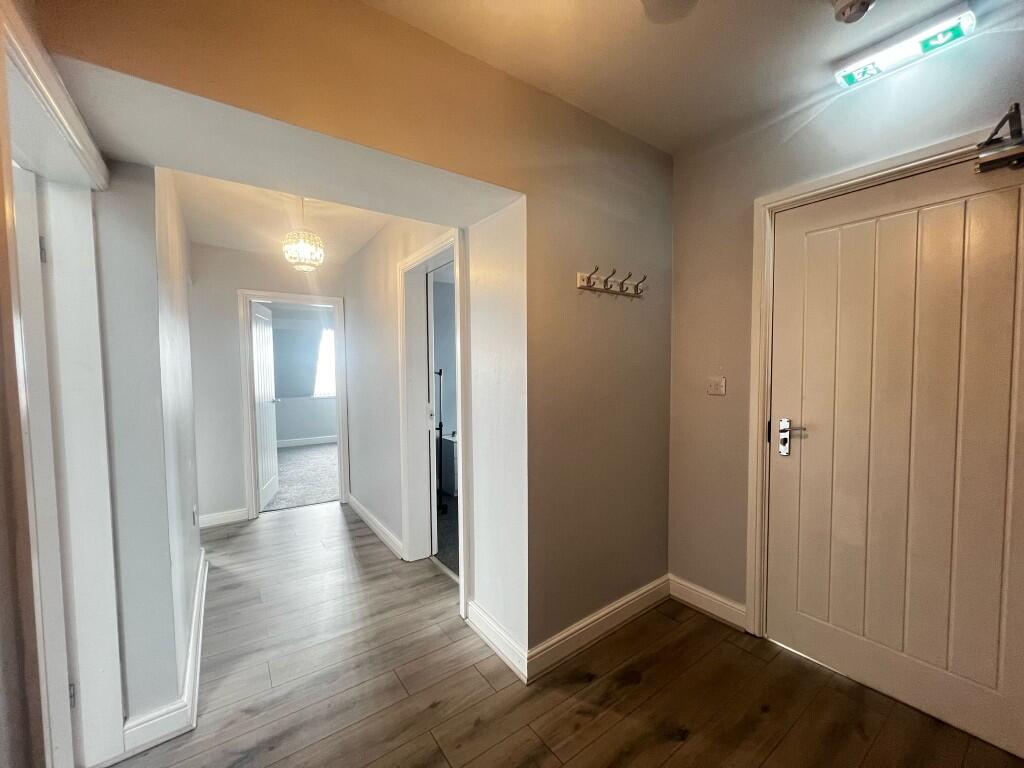 ENTRANCE PORCH