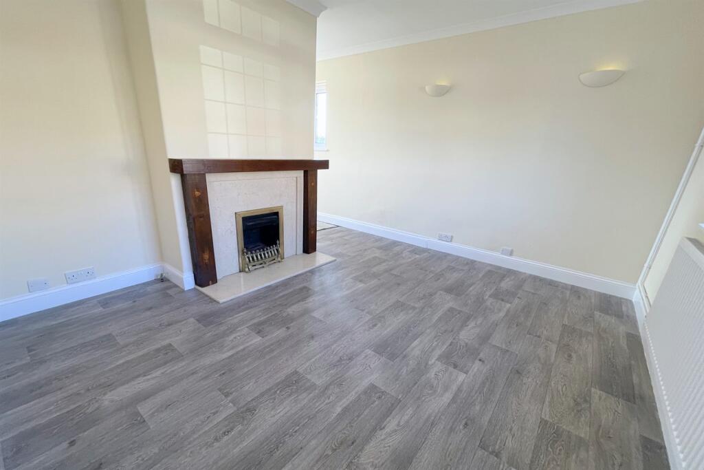 Seperate dining room