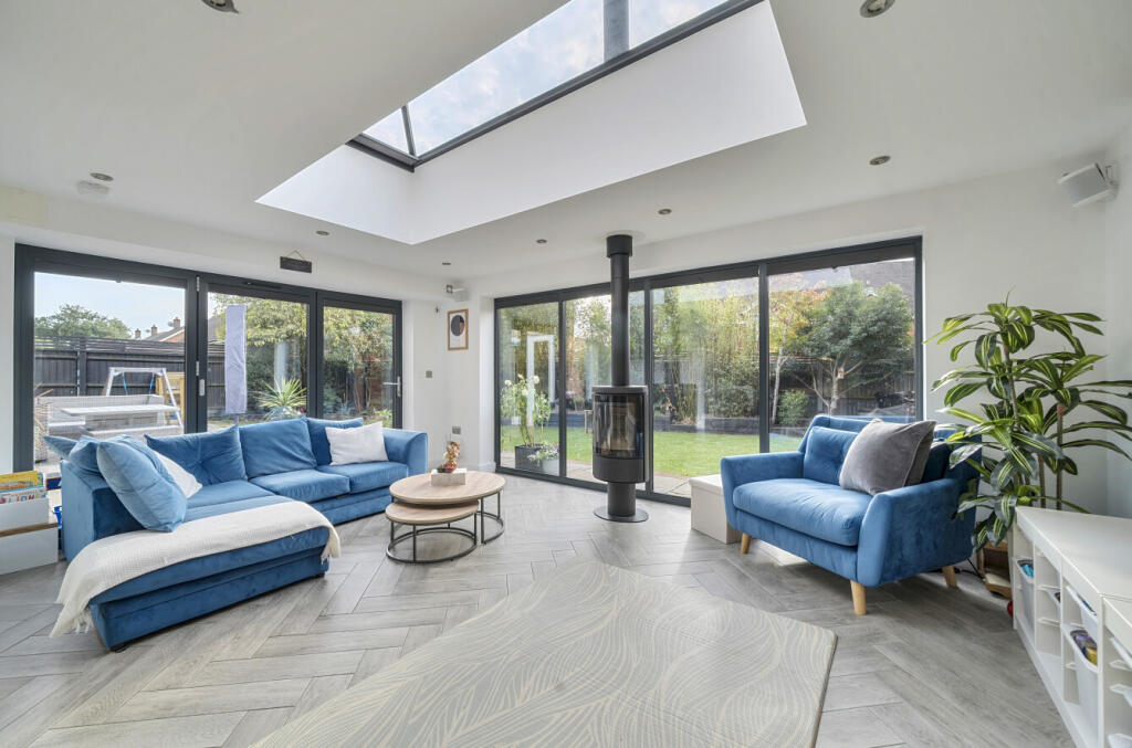 1362123-19-68dd61...