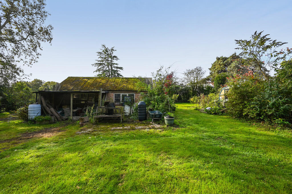BARNETTS RIDGE - ...