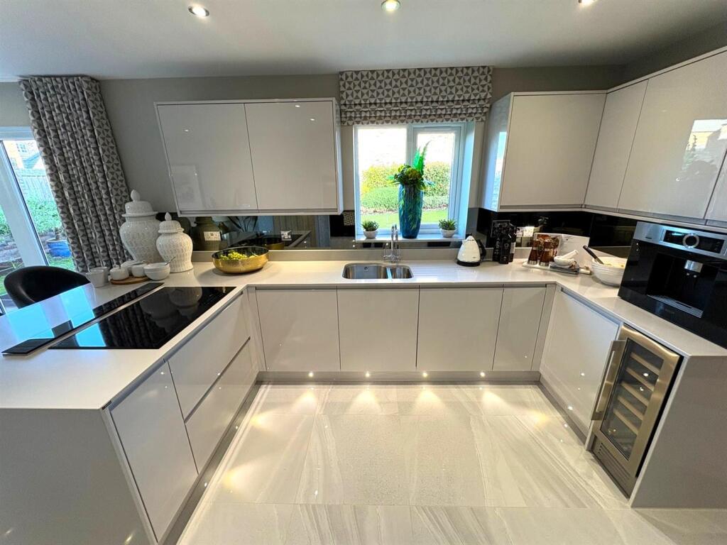 Kitchen/Dining/Living