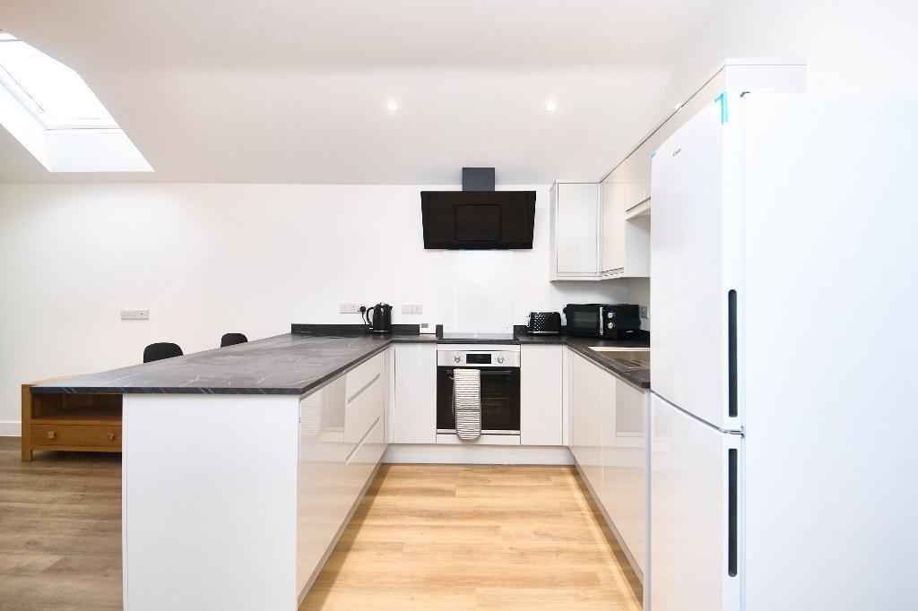 Siston Hill, Siston, Bristol, BS30 5LT