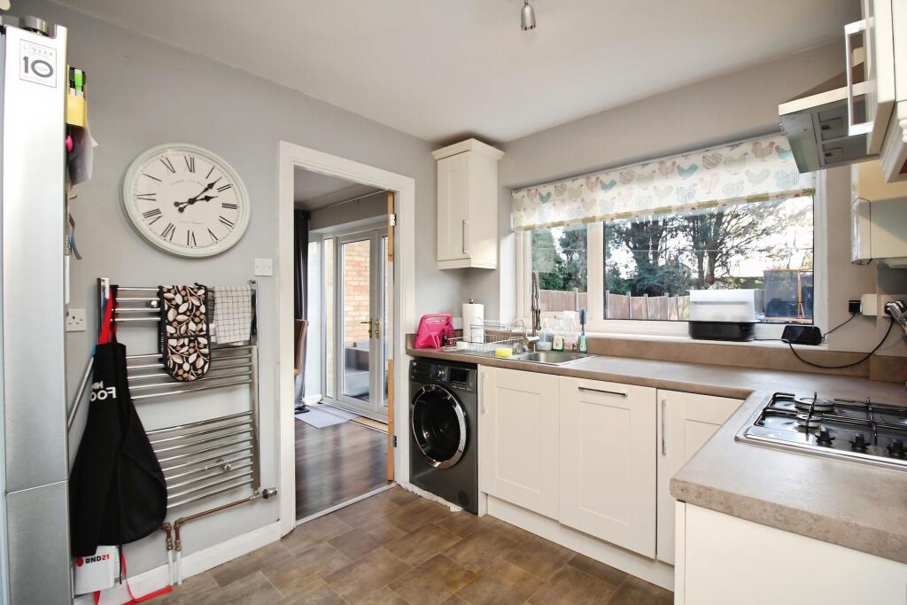 Lubbesthorpe Road, Braunstone Town, LE3