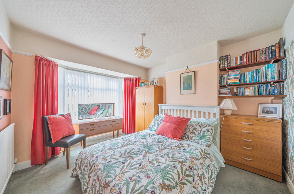 1347848-15-68b98e...