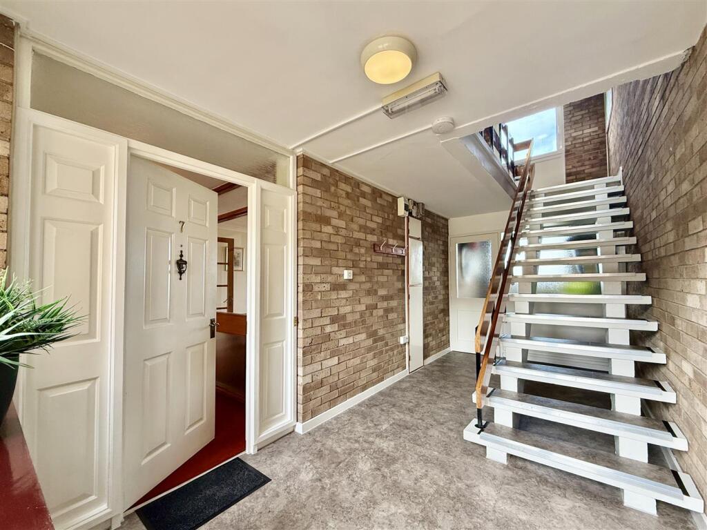 Communal Entrance.jpg