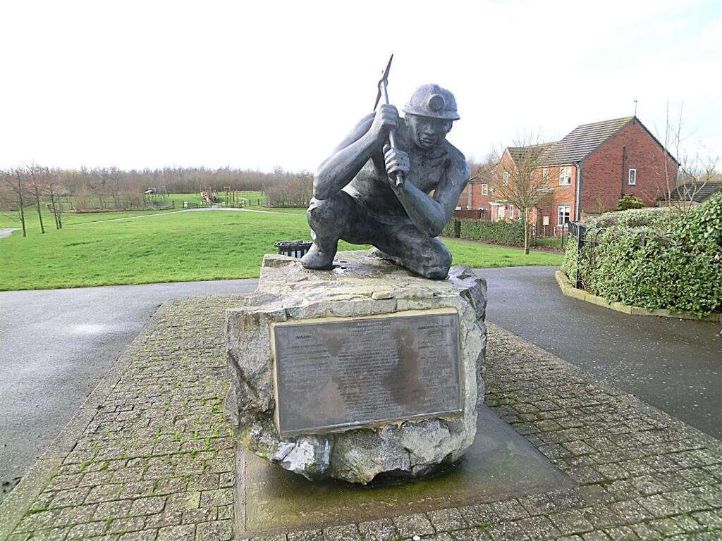 Bagworth (Large).JPG