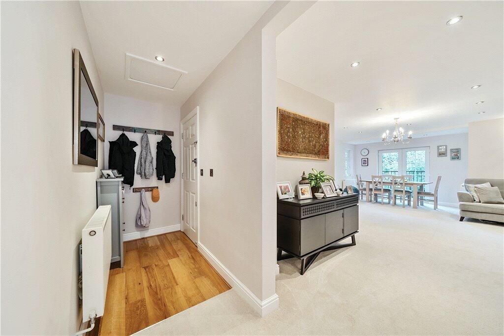 Davidson Frost-Wellings, DFW, Duxford Close, Stanm
