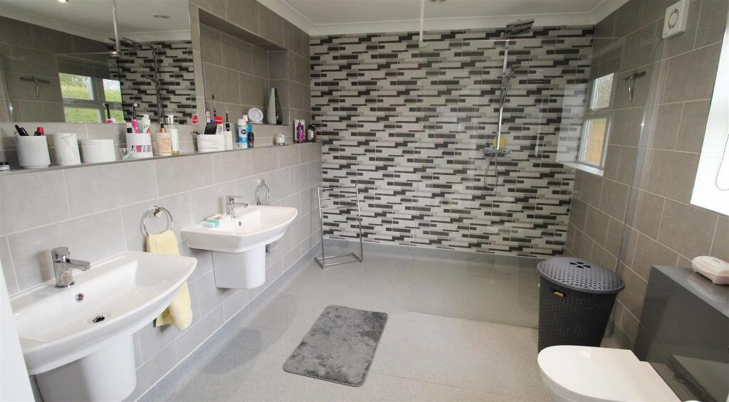 En-Suite Shower Room