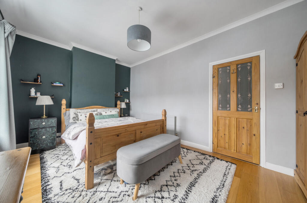 1369820-16-68efa9...