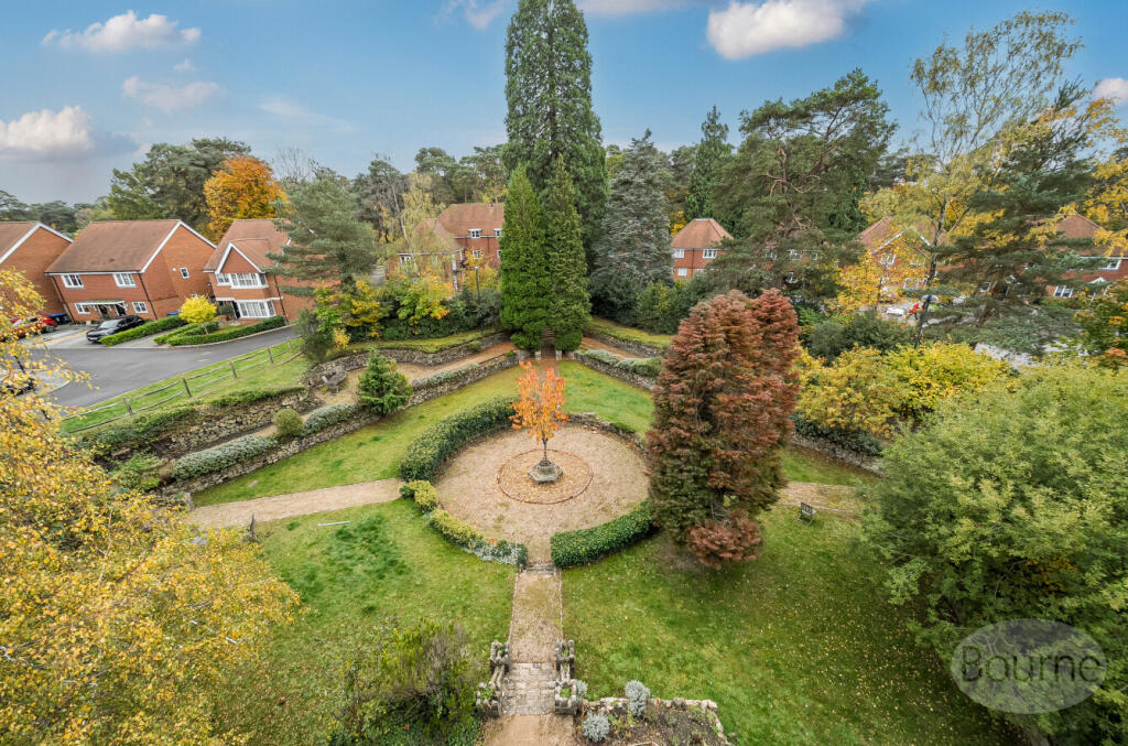 452c7a48-098a-477...