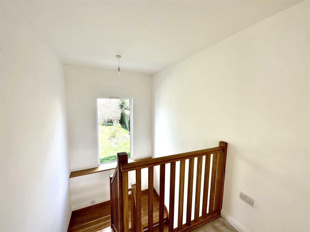 FIRST FLOOR STAIRS AND LANDING