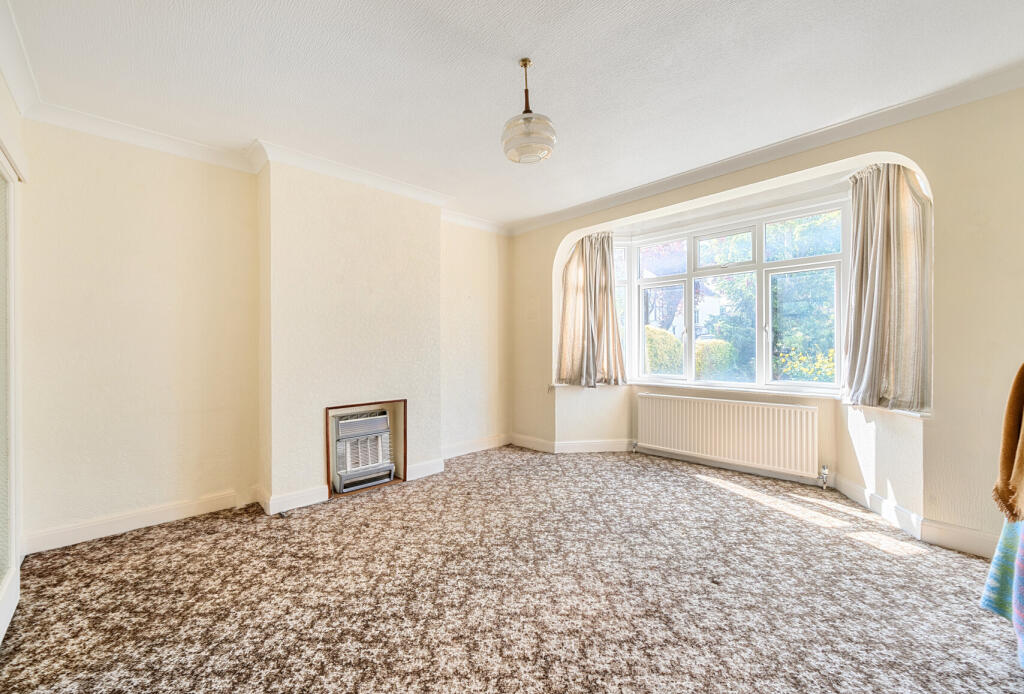 1333693-15-6891c9...