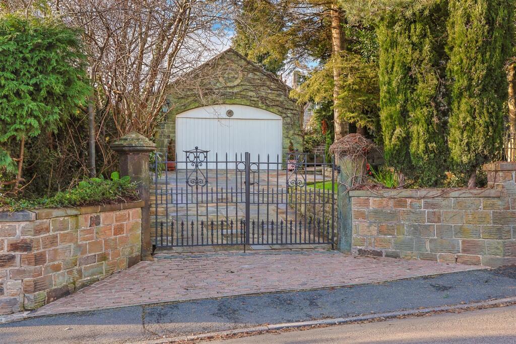 Driveway3.jpg