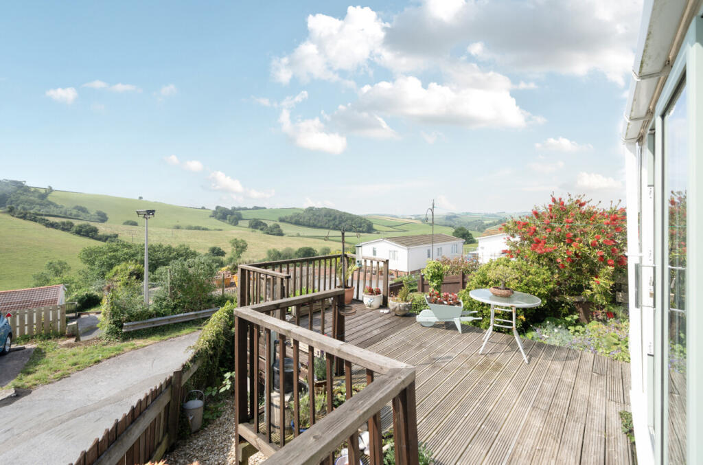 1306952-19-684bfb...