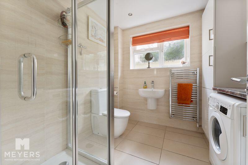 Utility/Shower Room