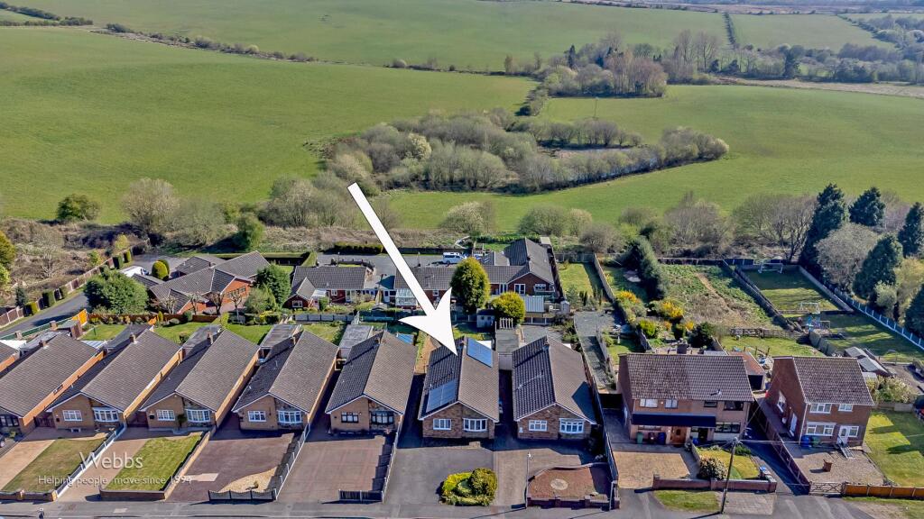 © Webbs Estate Agents © (28 of 11) copy.jpg