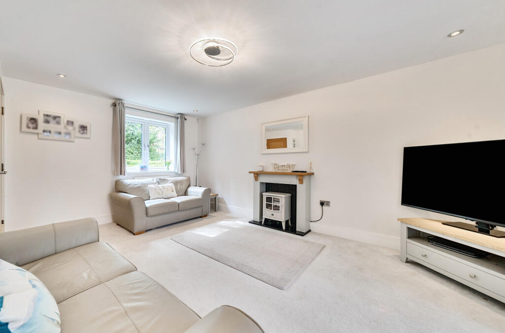 1354096-1-68c9610...