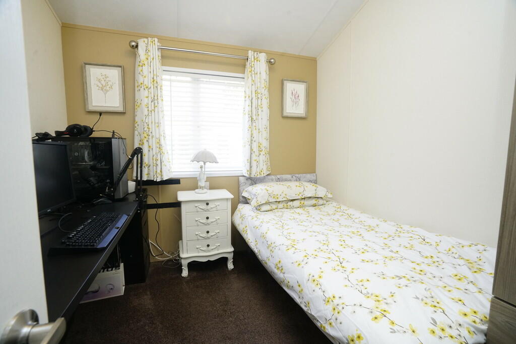 Bed2