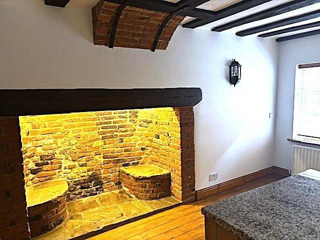 22 Lower Church Lane kit Inglenook.jpg