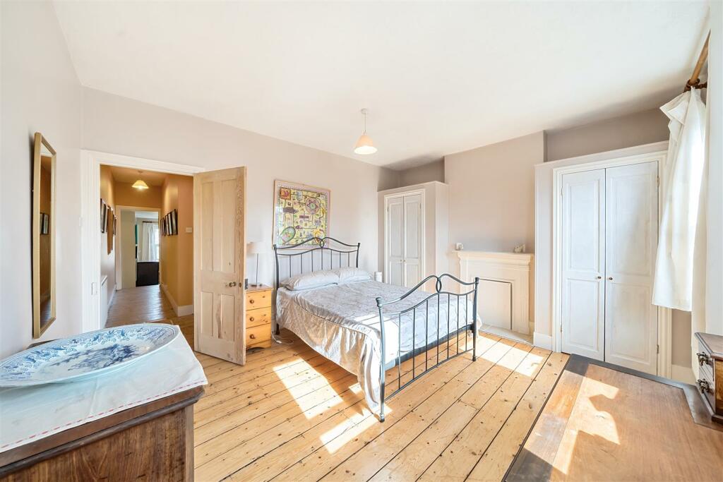 Main bedroom
