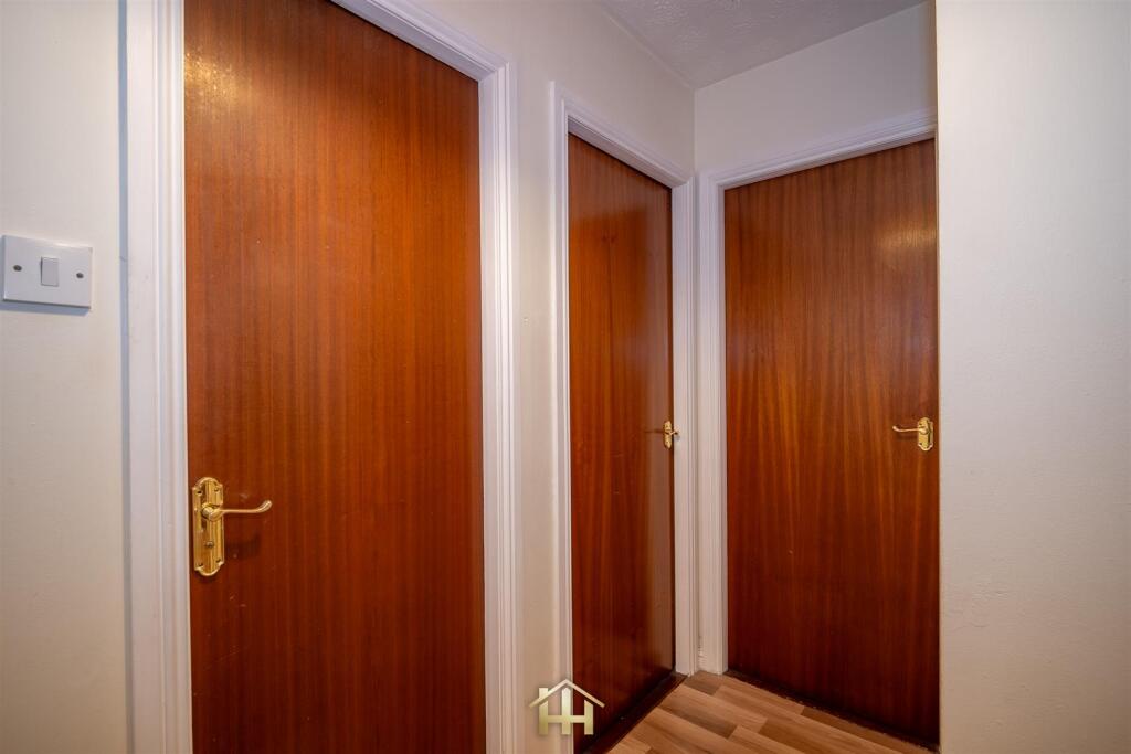 5 PLEASANCE CT DD15BB 150525 EDIT (18 of 39).jpg