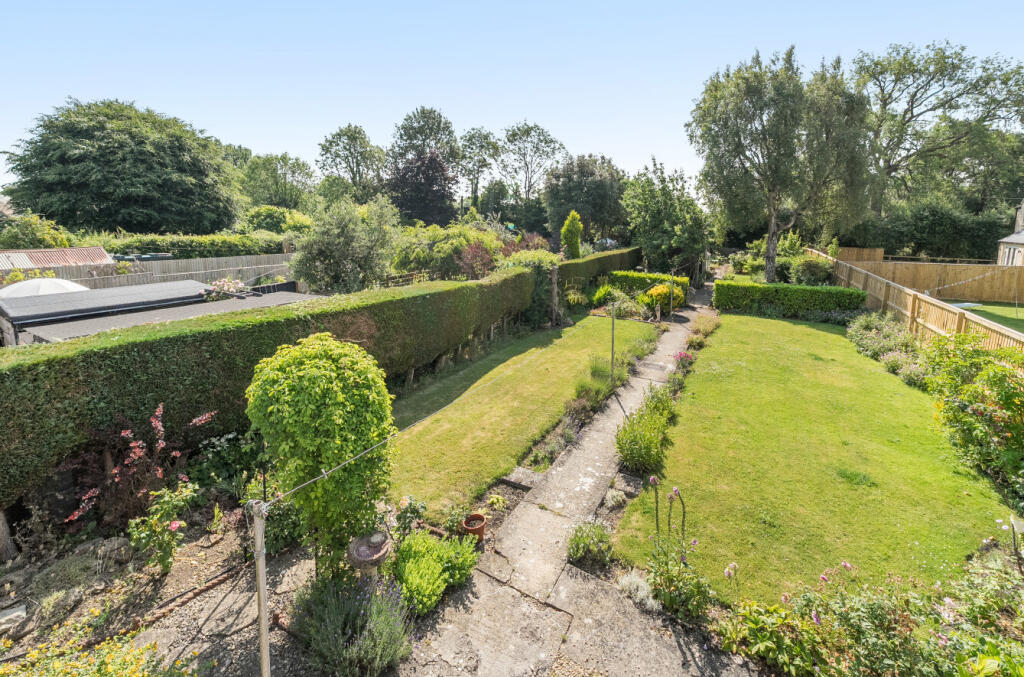 1311907-19-6853f8...