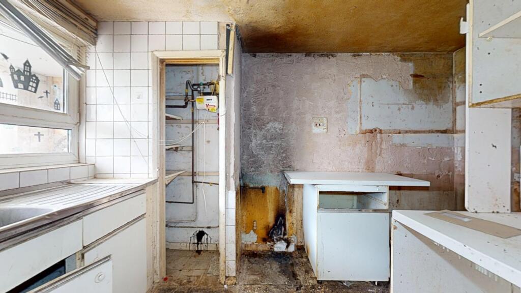 2 Bonnington Court, Gallery Gardens, Northolt, UB5 5NX