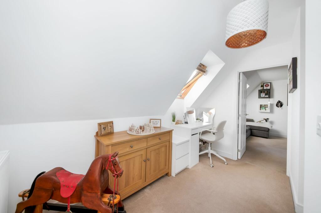 SECOND FLOOR LANDING