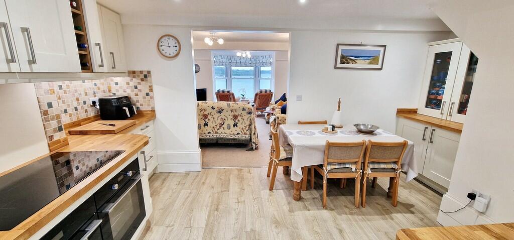 Maisonette - Kitc...