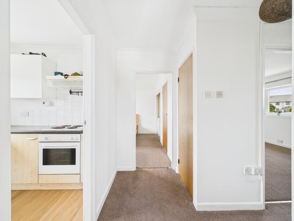 CAM02089G0-PR0562...