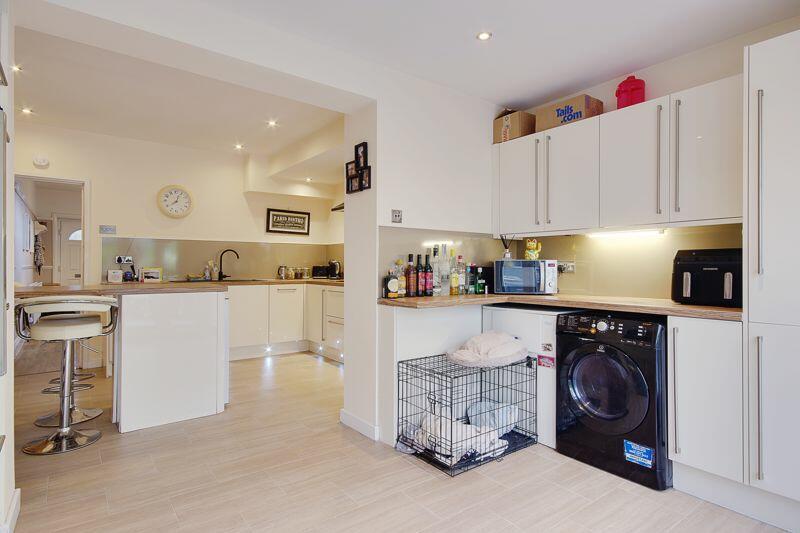 Kitchen Breakfast Utility