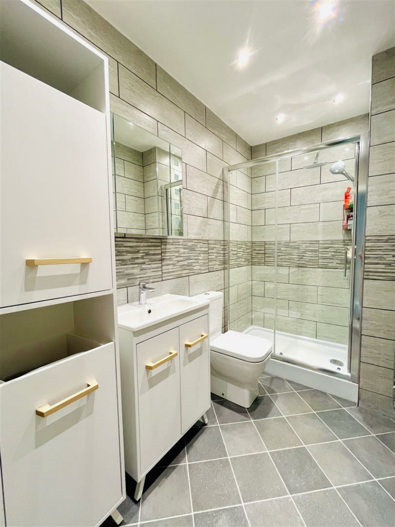 Bedroom 1 En Suite Shower Room