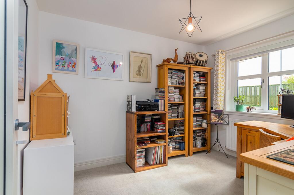 Dining room/office