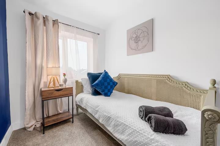 23 Oathills Drive-010.jpg