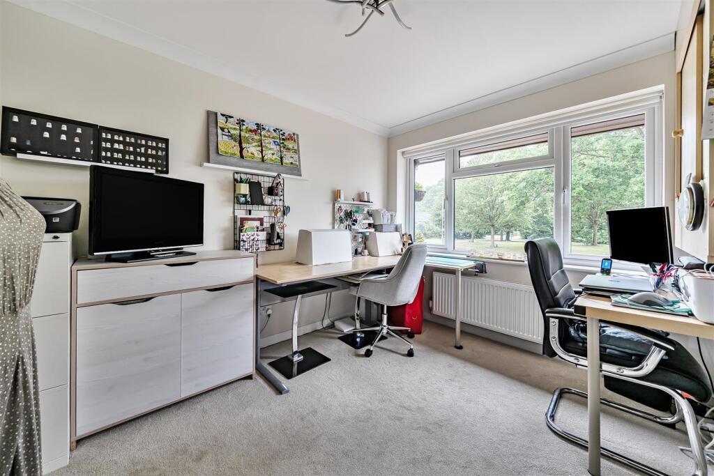 1298361-2-682dfe4f0d026-ARW1298361-2-682dfe4f0d026