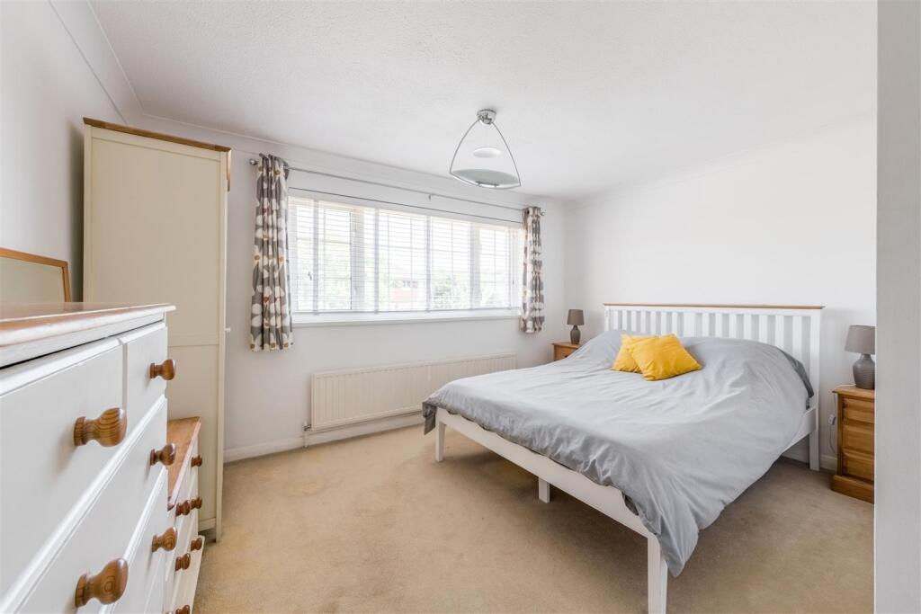 1 The Lynchetts-17.jpg