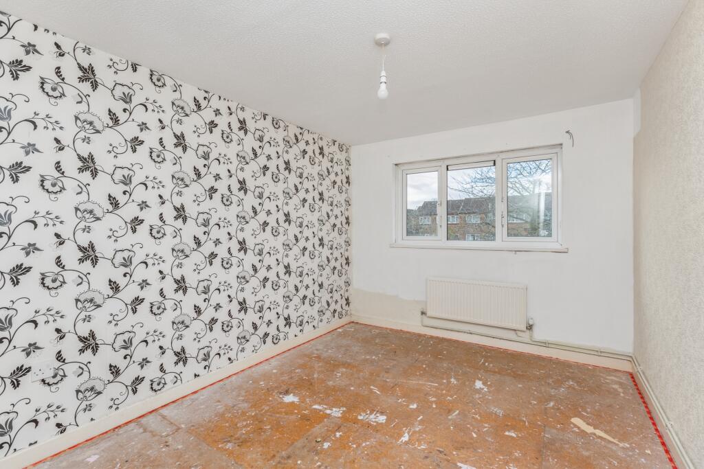 3 Swale Path, Bedford, Bedfordshire, MK41 7XS