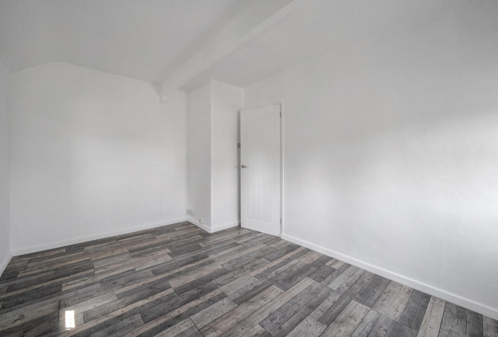 13-681b3ae99843e-...