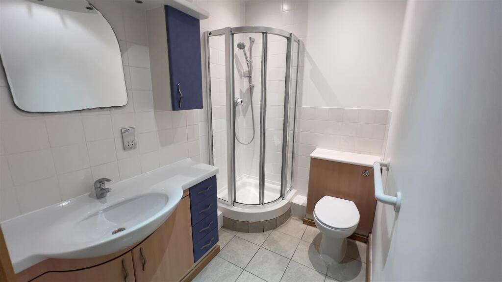 En Suite 01.jpeg