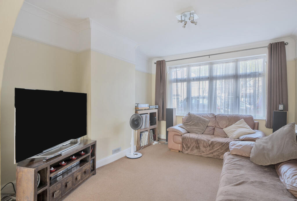 1343733-10-68b0ab...