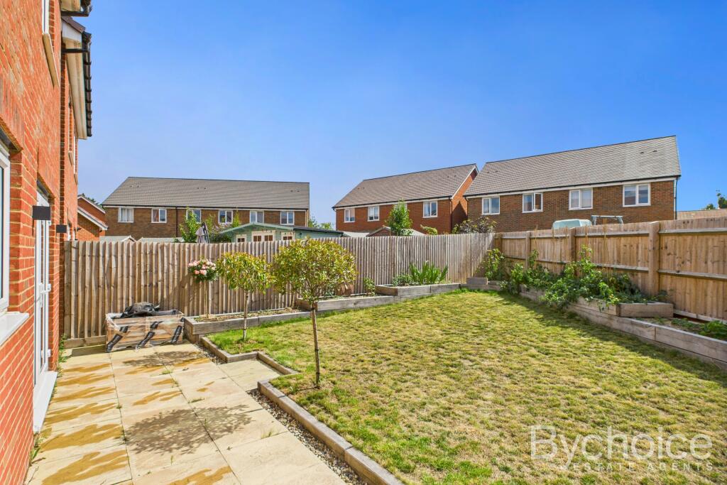 CAM05449G0-PR0025-STILL012