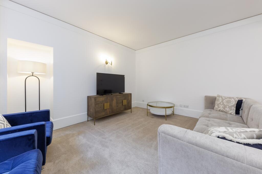 Artillery Mansion...